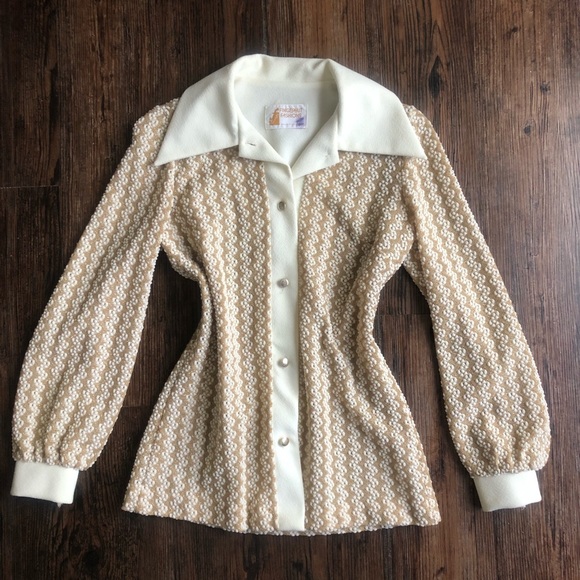 Vintage Gold Metallic Retro Blouse - Picture 5 of 7